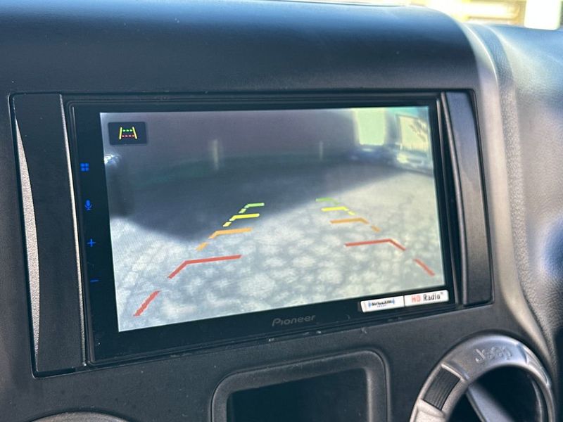 2014 Jeep Wrangler Unlimited Unlimited Sport - 22947112 - 16