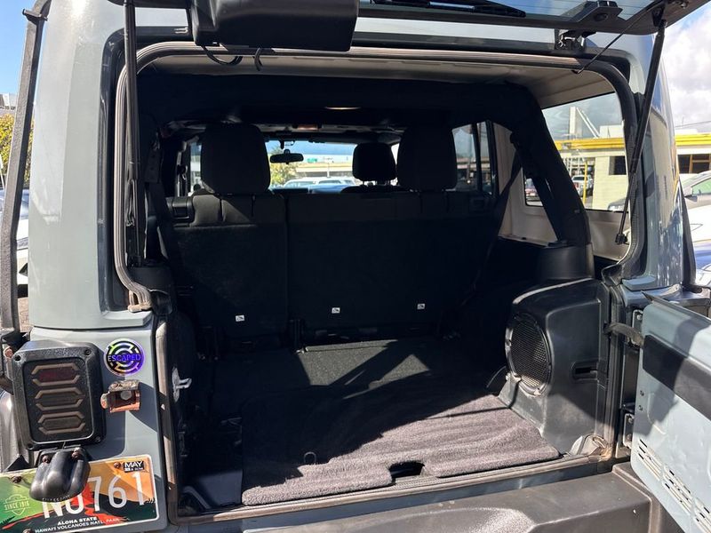 2014 Jeep Wrangler Unlimited Unlimited Sport - 22947112 - 20