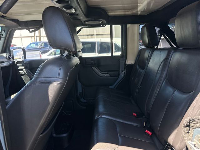 2014 Jeep Wrangler Unlimited Unlimited Sport - 23047492 - 4
