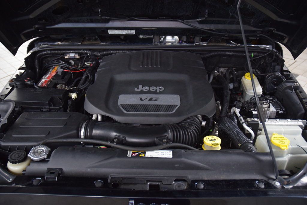 2014 Jeep Wrangler Unlimited Unlimited Sport - 23073043 - 31