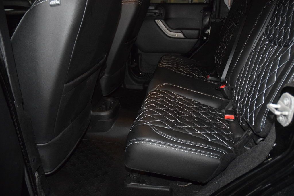 2014 Jeep Wrangler Unlimited Unlimited Sport - 23073043 - 41
