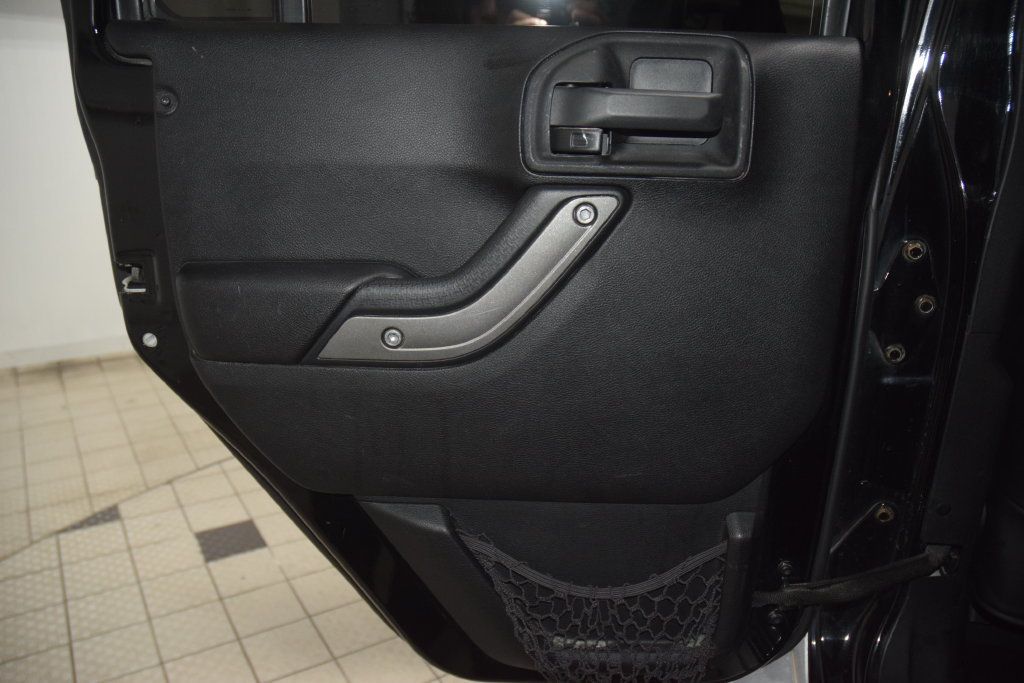 2014 Jeep Wrangler Unlimited Unlimited Sport - 23073043 - 42