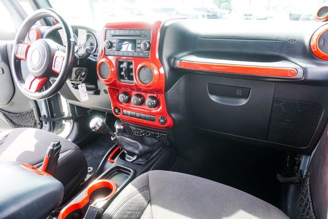 2014 Jeep Wrangler Unlimited Unlimited Sport - 23045312 - 16