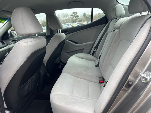 2014 Kia Optima 4dr Sedan LX - 22983672 - 6