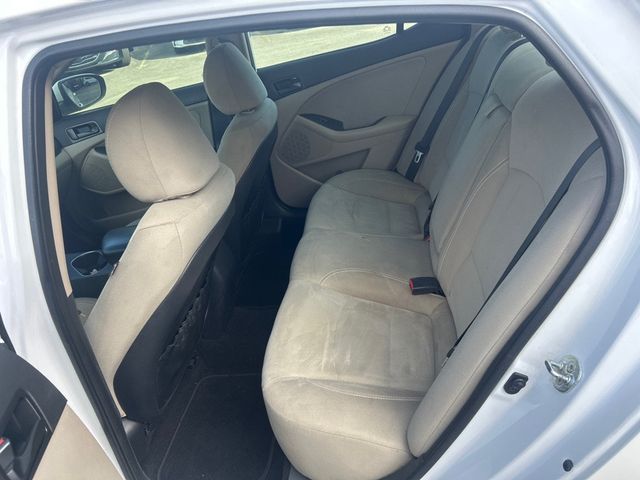 2014 Kia Optima 4dr Sedan LX - 22992669 - 6