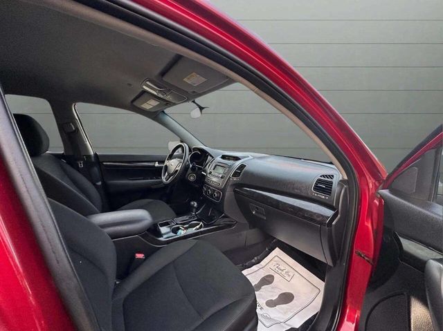 2014 Kia Sorento 2WD 4dr I4 LX - 22940468 - 11