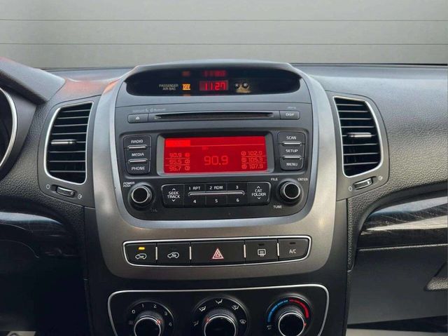 2014 Kia Sorento 2WD 4dr I4 LX - 22940468 - 18