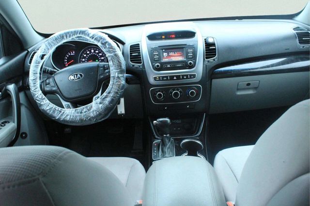 2014 Kia Sorento AWD 4dr I4 LX - 23006763 - 4