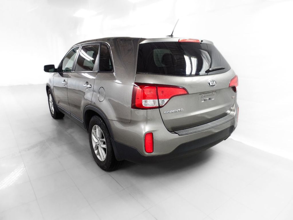 2014 Kia Sorento LX - 22220515 - 3