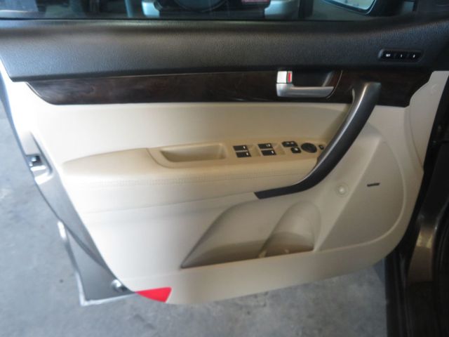 2014 Kia Sorento SORENTO THIRD ROW SEAT MOONROOF EX EXTRA CLEAN LOW MILES  - 23091967 - 15