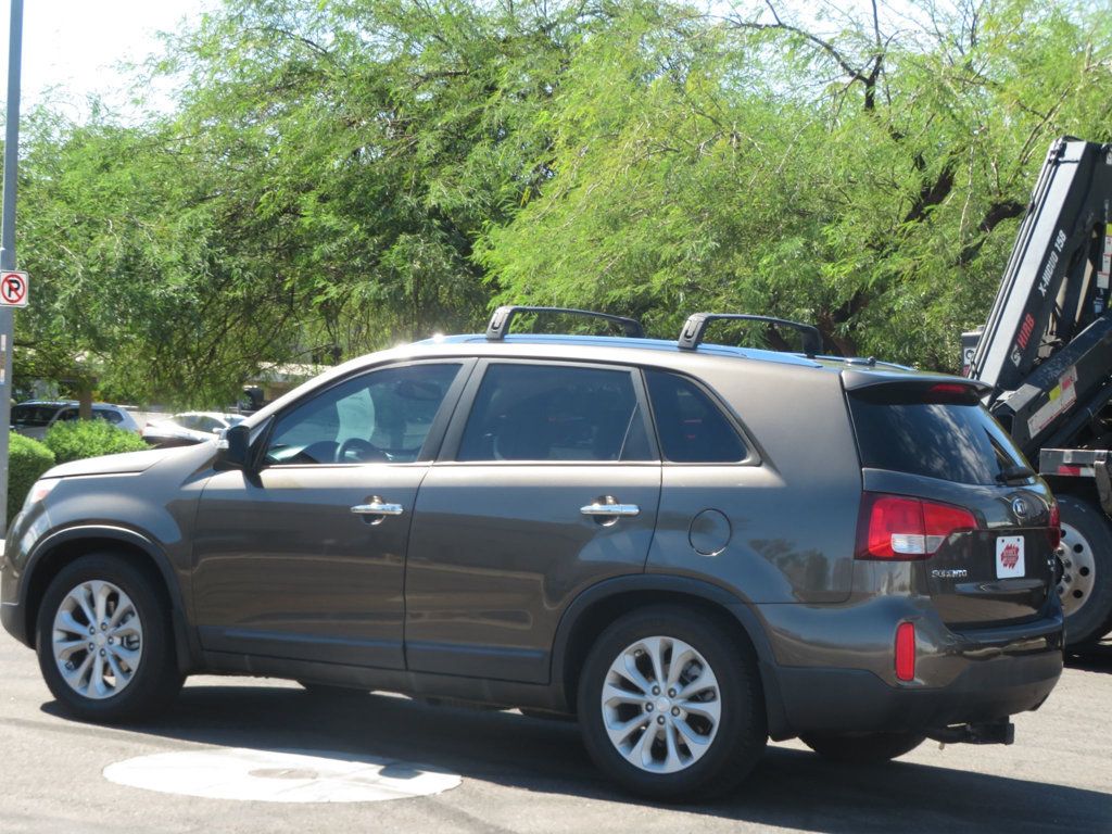 2014 Kia Sorento SORENTO THIRD ROW SEAT MOONROOF EX EXTRA CLEAN LOW MILES  - 23091967 - 4