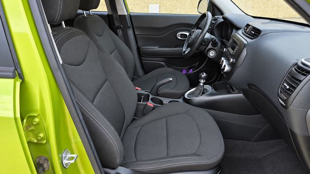 2014 Kia Soul 5dr Wagon Manual - 23095431 - 15