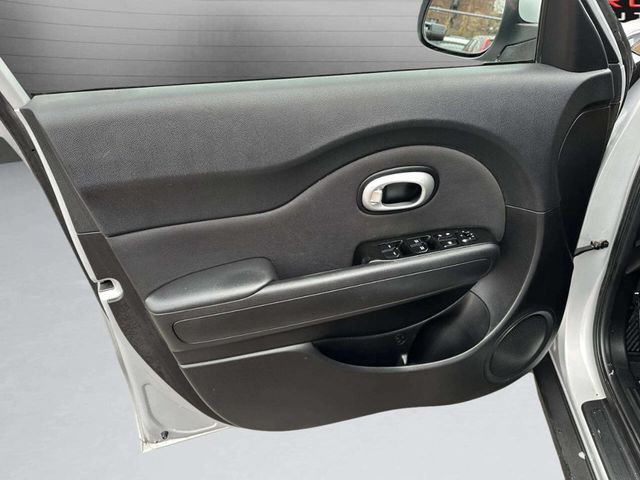 2014 Kia Soul 5dr Wagon Manual - 22949085 - 8