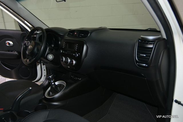 2014 Kia Soul 5dr Wagon Manual - 22982761 - 12
