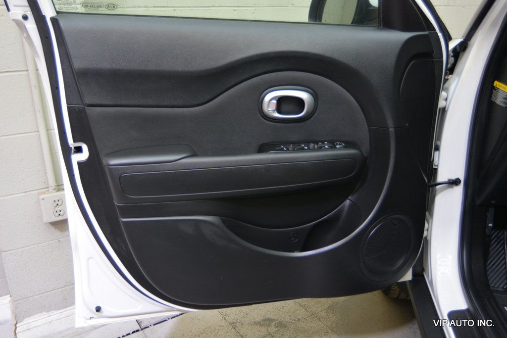 2014 Kia Soul 5dr Wagon Manual - 22982761 - 6