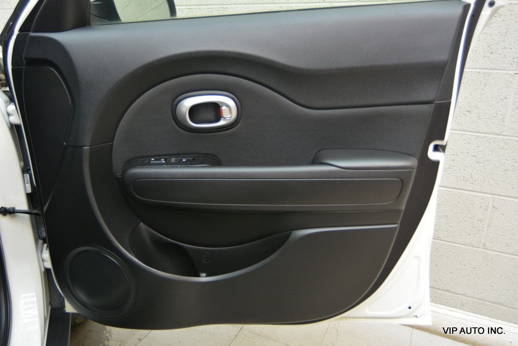 2014 Kia Soul 5dr Wagon Manual - 22982761 - 7