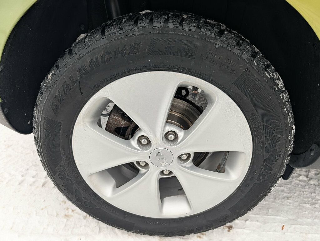 2014 Kia Soul Fuel Efficient Price Point - 22954089 - 10