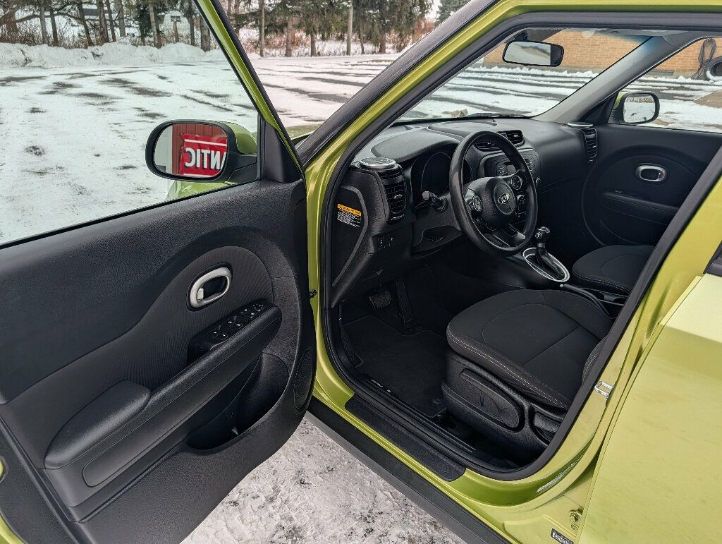 2014 Kia Soul Fuel Efficient Price Point - 22954089 - 15