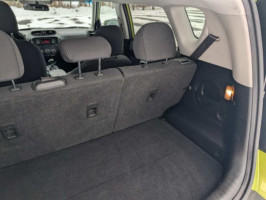 2014 Kia Soul Fuel Efficient Price Point - 22954089 - 18
