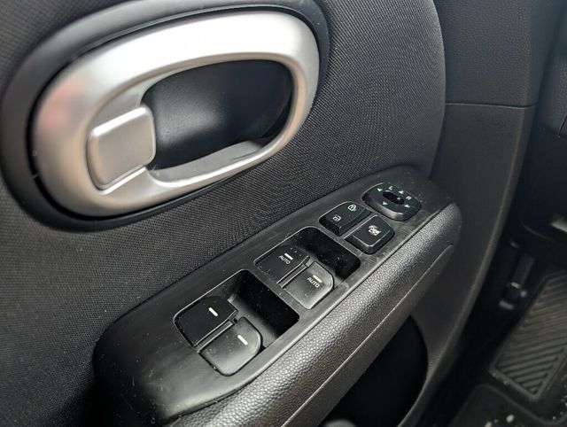 2014 Kia Soul Fuel Efficient Price Point - 22954089 - 27