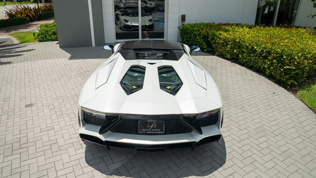 2014 Lamborghini Aventador 2dr Convertible 50th Anniversario - 22875851 - 17