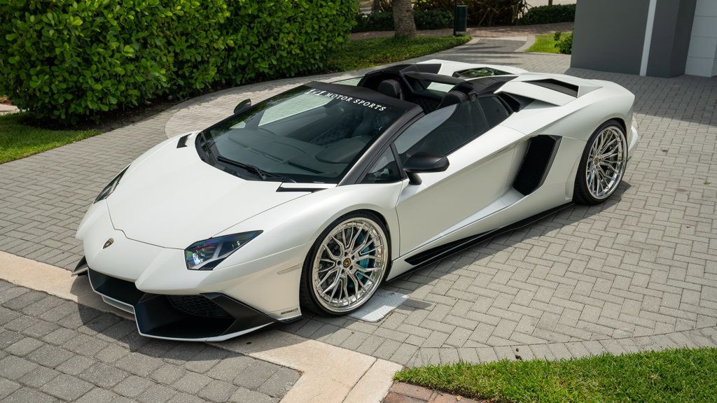 2014 Lamborghini Aventador 2dr Convertible 50th Anniversario - 22875851 - 24