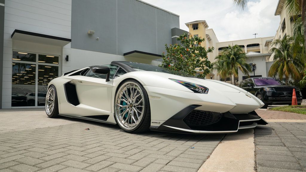 2014 Lamborghini Aventador 2dr Convertible 50th Anniversario - 22875851 - 32