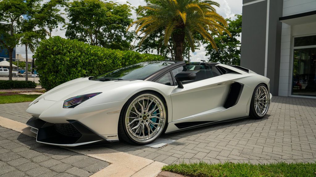 2014 Lamborghini Aventador 2dr Convertible 50th Anniversario - 22875851 - 39