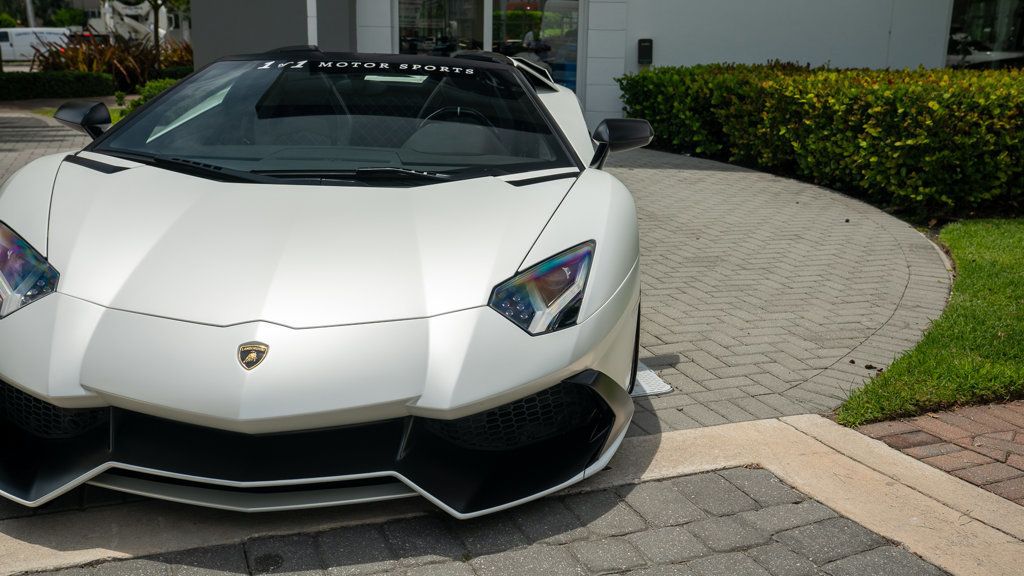 2014 Lamborghini Aventador 2dr Convertible 50th Anniversario - 22875851 - 5