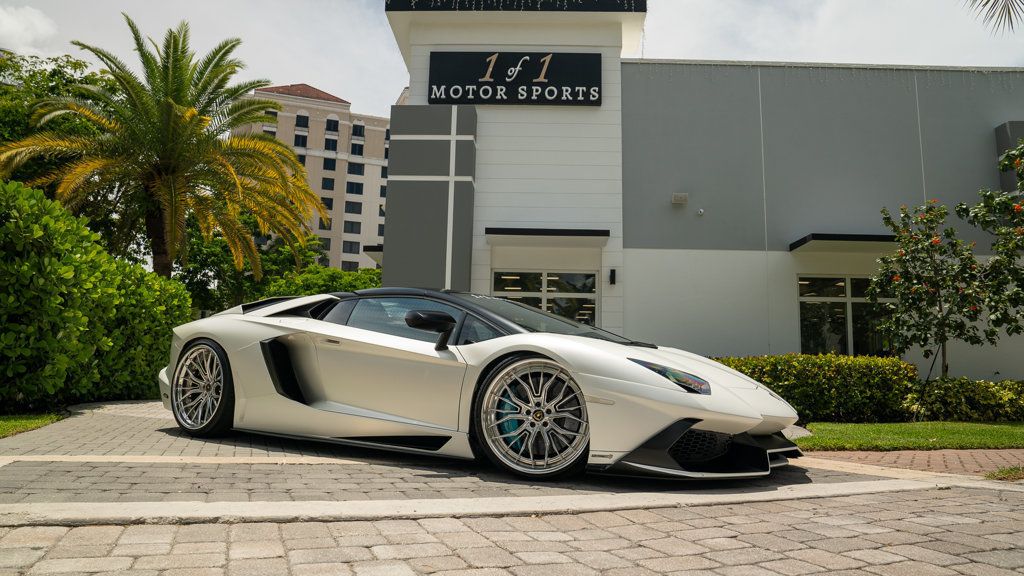 2014 Lamborghini Aventador 2dr Convertible 50th Anniversario - 22875851 - 70