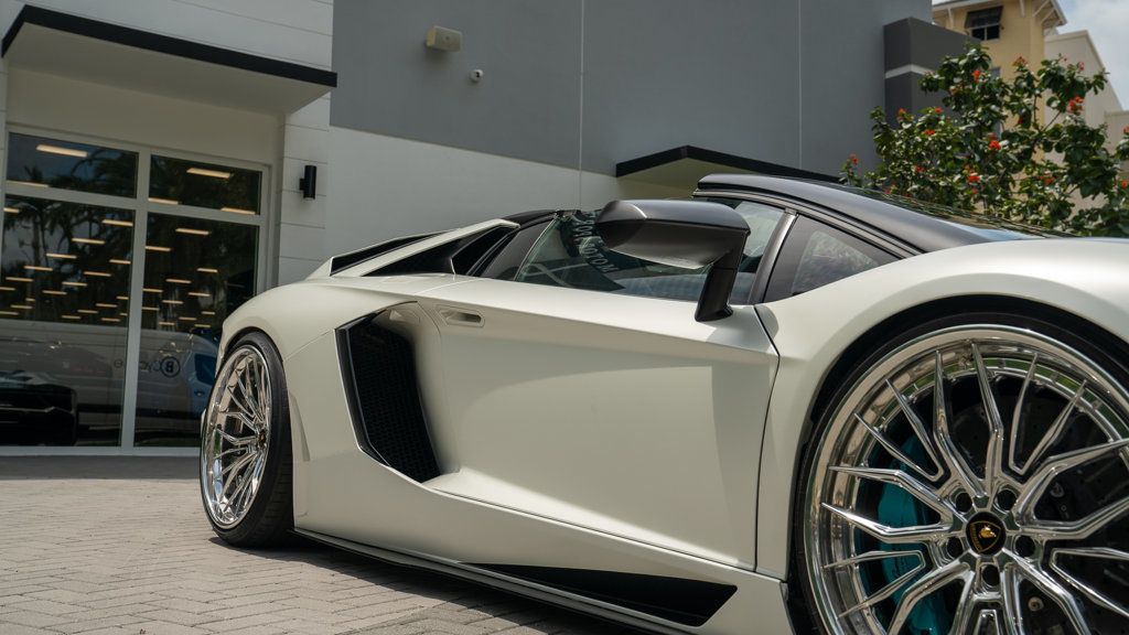 2014 Lamborghini Aventador 2dr Convertible 50th Anniversario - 22875851 - 8