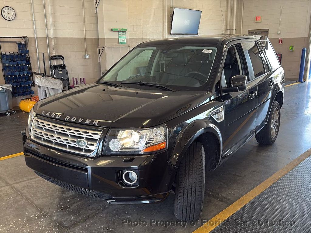 2014 Land Rover LR2 4WD/AWD - 23050525 - 0