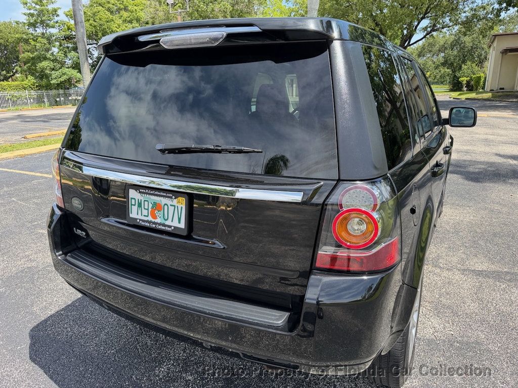 2014 Land Rover LR2 4WD/AWD - 23050525 - 17