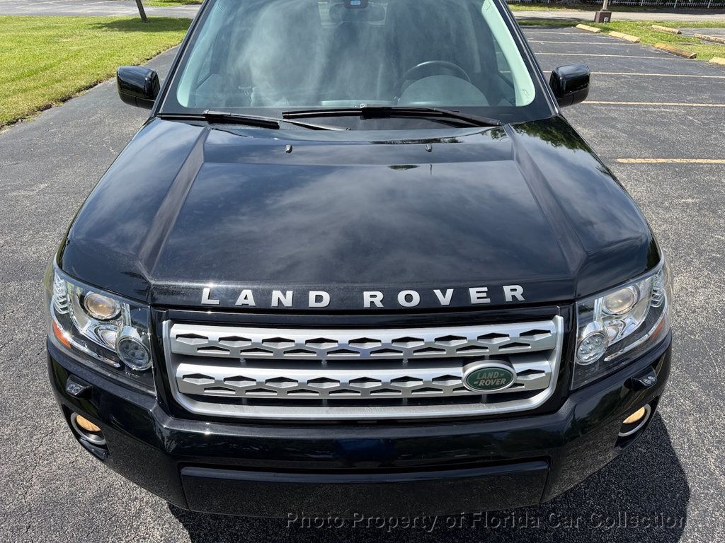 2014 Land Rover LR2 4WD/AWD - 23050525 - 22