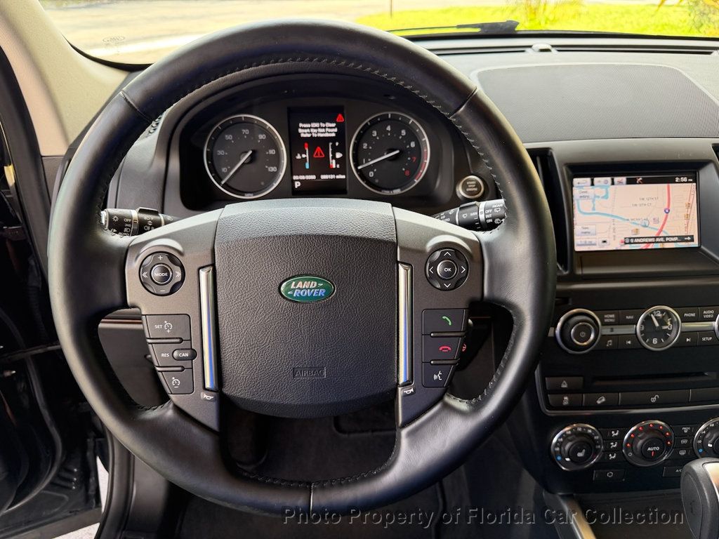 2014 Land Rover LR2 4WD/AWD - 23050525 - 38