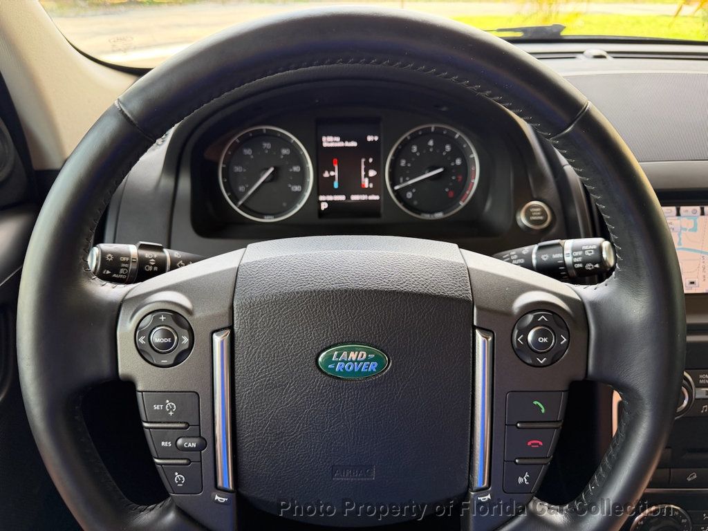 2014 Land Rover LR2 4WD/AWD - 23050525 - 39