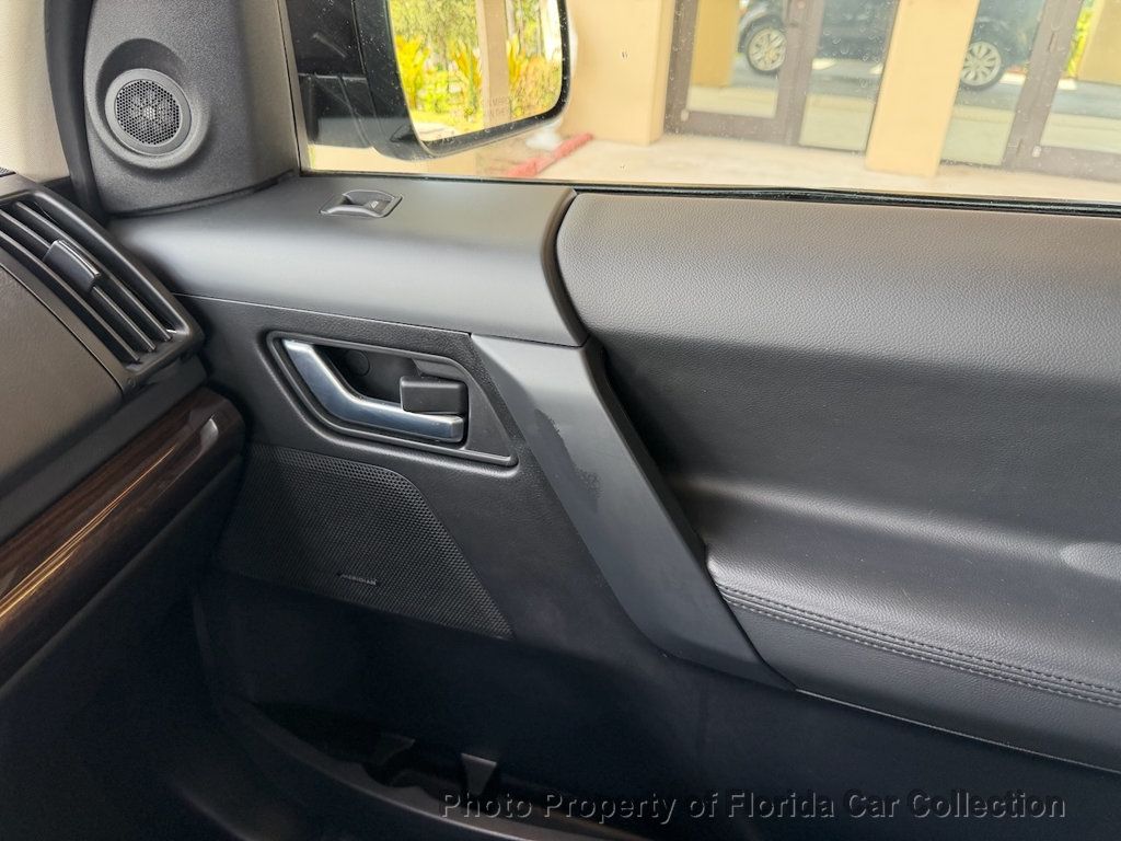 2014 Land Rover LR2 4WD/AWD - 23050525 - 69