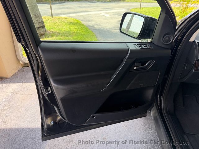 2014 Land Rover LR2 4WD/AWD - 23050525 - 70