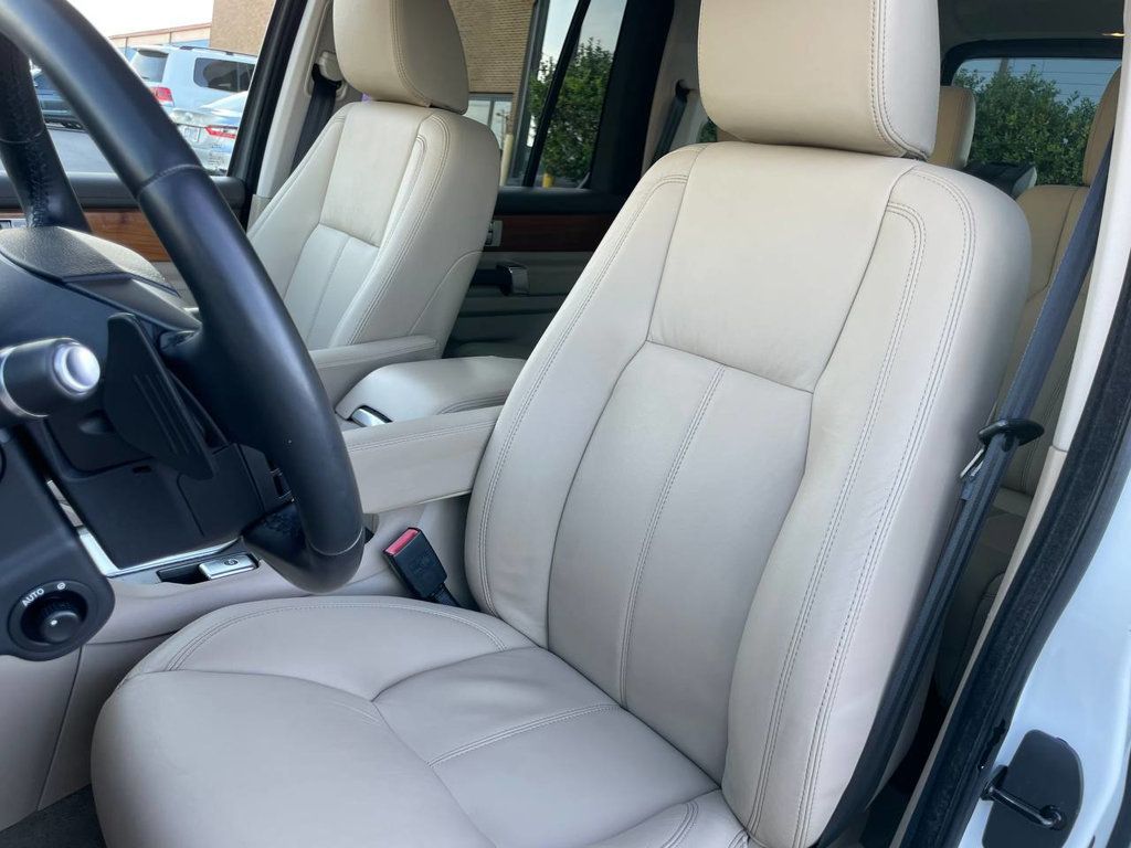2014 Land Rover LR4 HSE photo 16