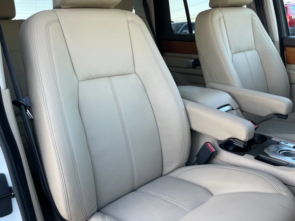2014 Land Rover LR4 HSE photo 17