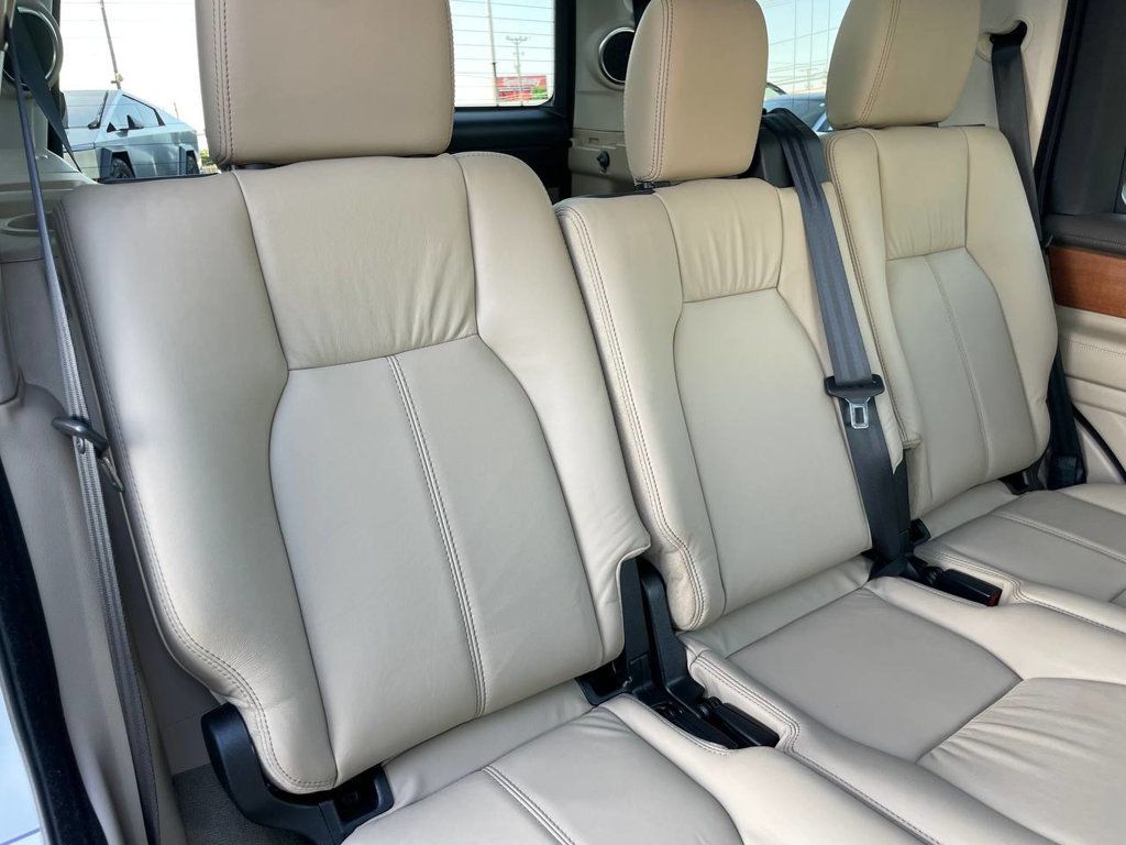 2014 Land Rover LR4 HSE photo 19