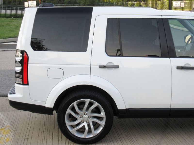 2014 Land Rover LR4 HSE photo 12
