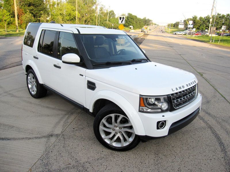 2014 Land Rover LR4 HSE photo 2