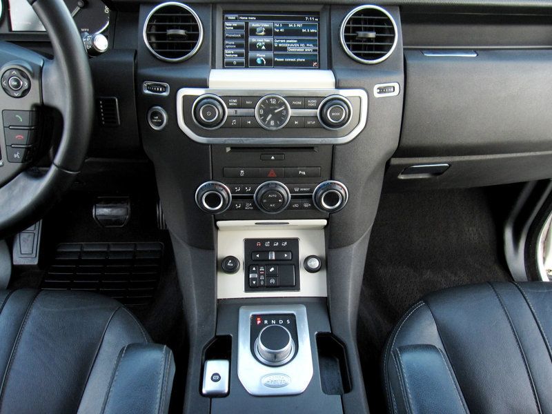 2014 Land Rover LR4 HSE photo 20