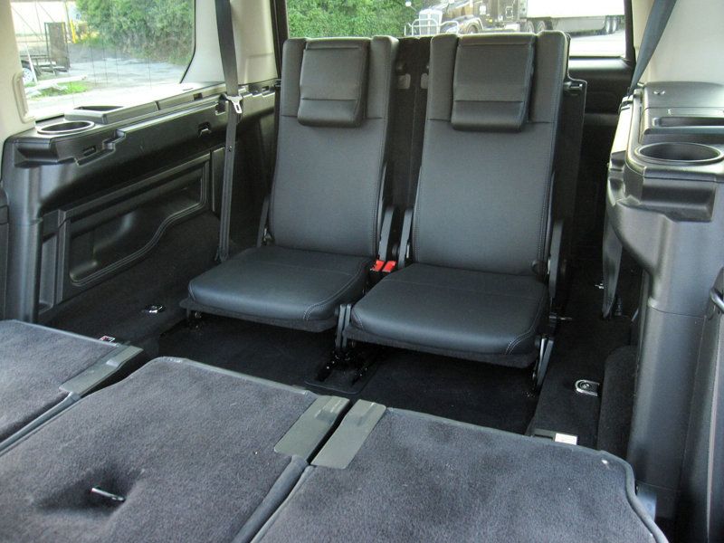 2014 Land Rover LR4 HSE photo 32