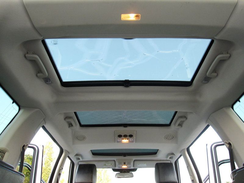 2014 Land Rover LR4 HSE photo 35