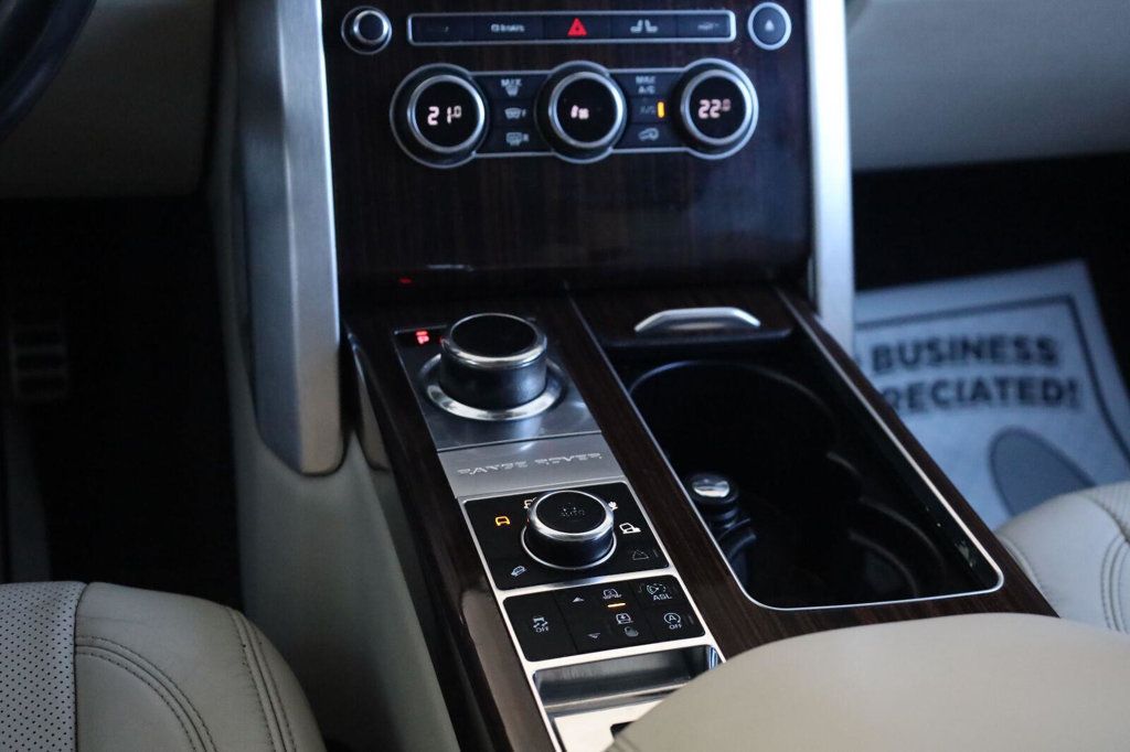Land Rover Range Rover photo 50