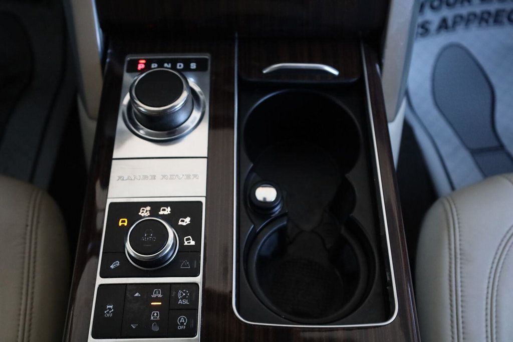 Land Rover Range Rover photo 51