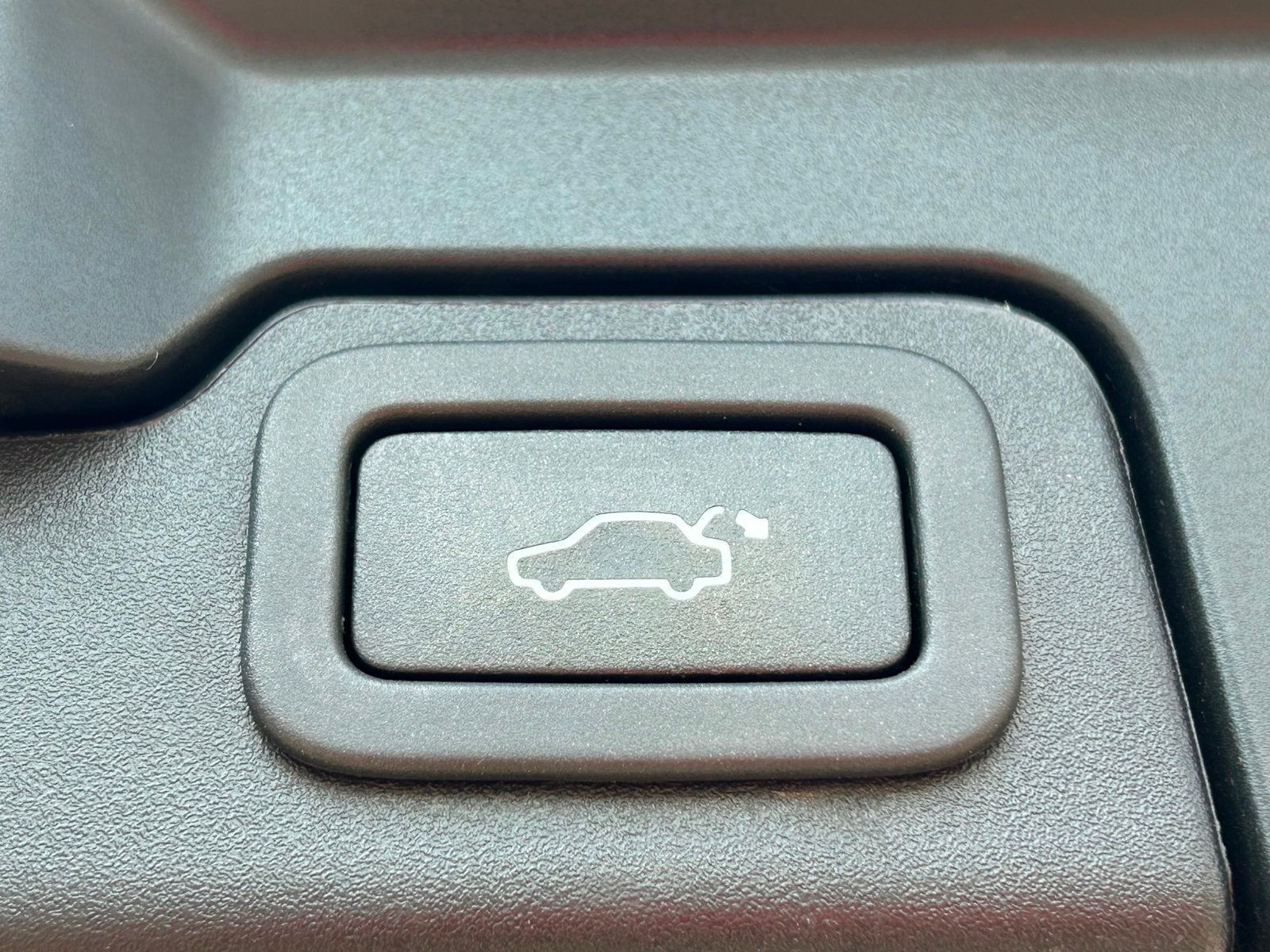 2014 Land Rover Range Rover Evoque Pure Plus photo 34