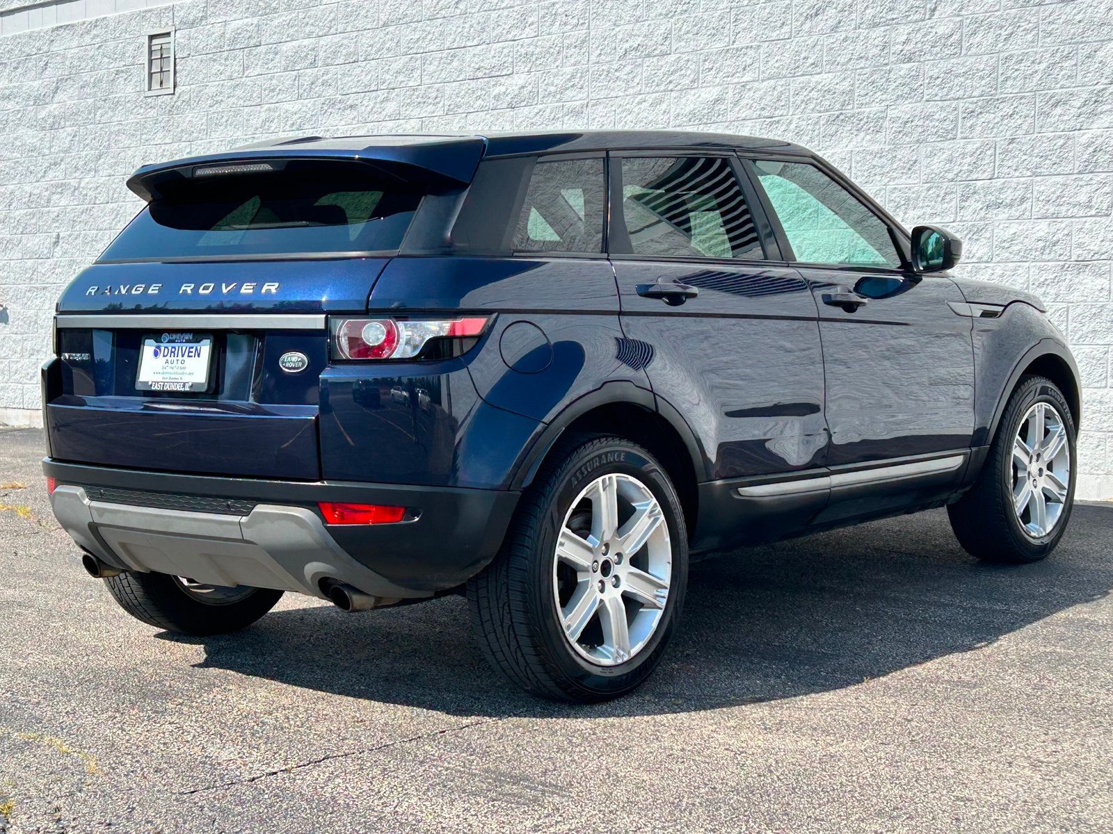 2014 Land Rover Range Rover Evoque Pure Plus photo 9